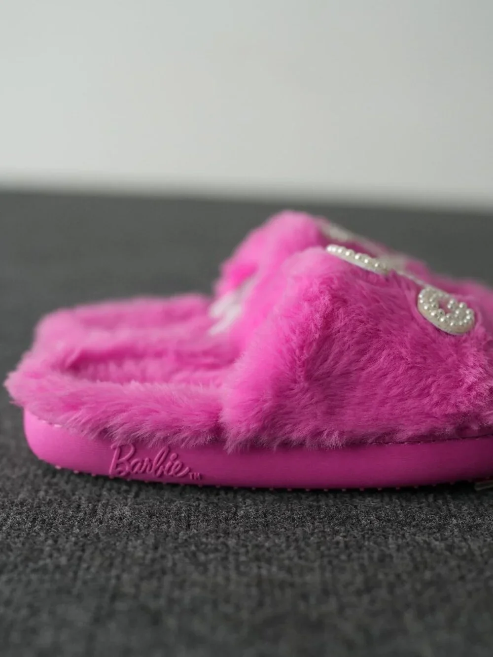 Barbie Pink Fuzzy Pearl Logo Indoor/Outdoor Memory Foam Slippers Kids Youth 3